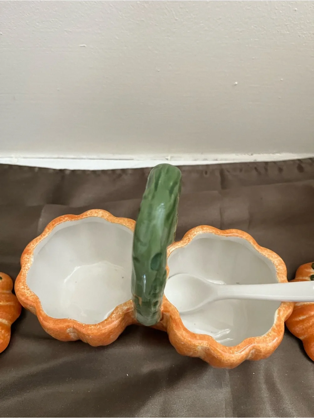 N/A decorative ceramic